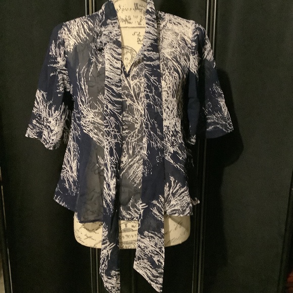 NWT blouse - Picture 1 of 4